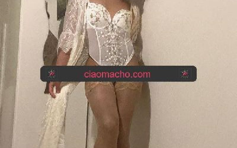 LORY RAGAZZINO EFFEMMINATO ITALO SUDAMERICANO IN INTIMO FEMMINILE O NUDO A TORINO. VIENI A TROVARMI  APPARTAMENTO CON ARIA CONDIZIONATA