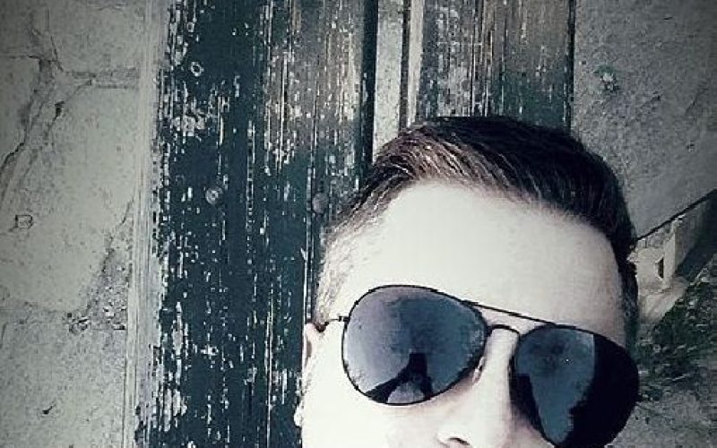 Io passivo ospitale cerco divertimento